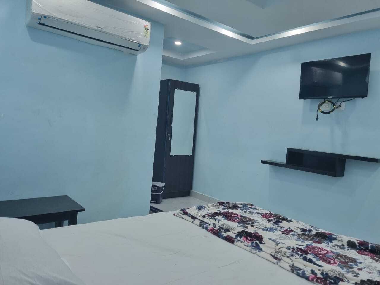 PHOTO-2025-09-11-14-49-40